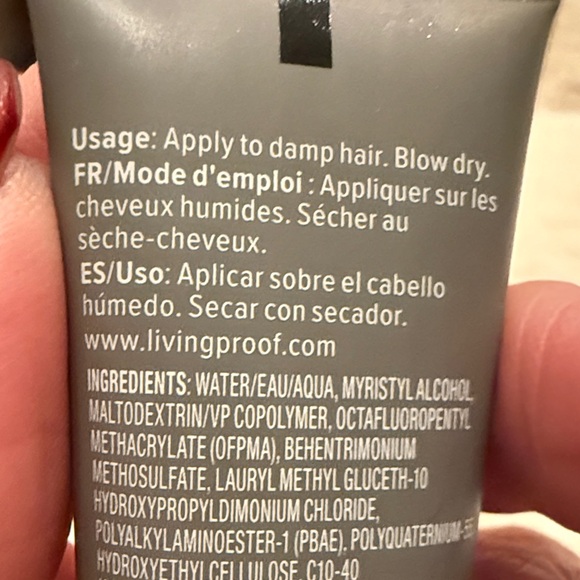 Living Proof Perfect Hair Day 5-in-1 Styling Treatment - Travel Size - Picture 4 of 6